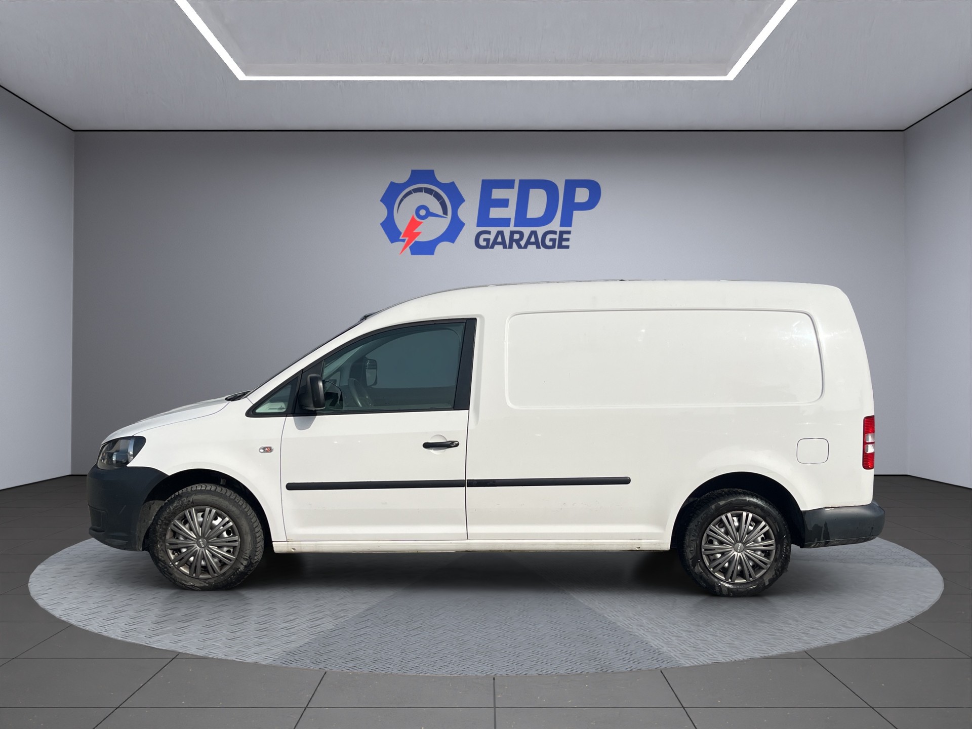 VW Caddy Maxi 1.6 TDI-image-0