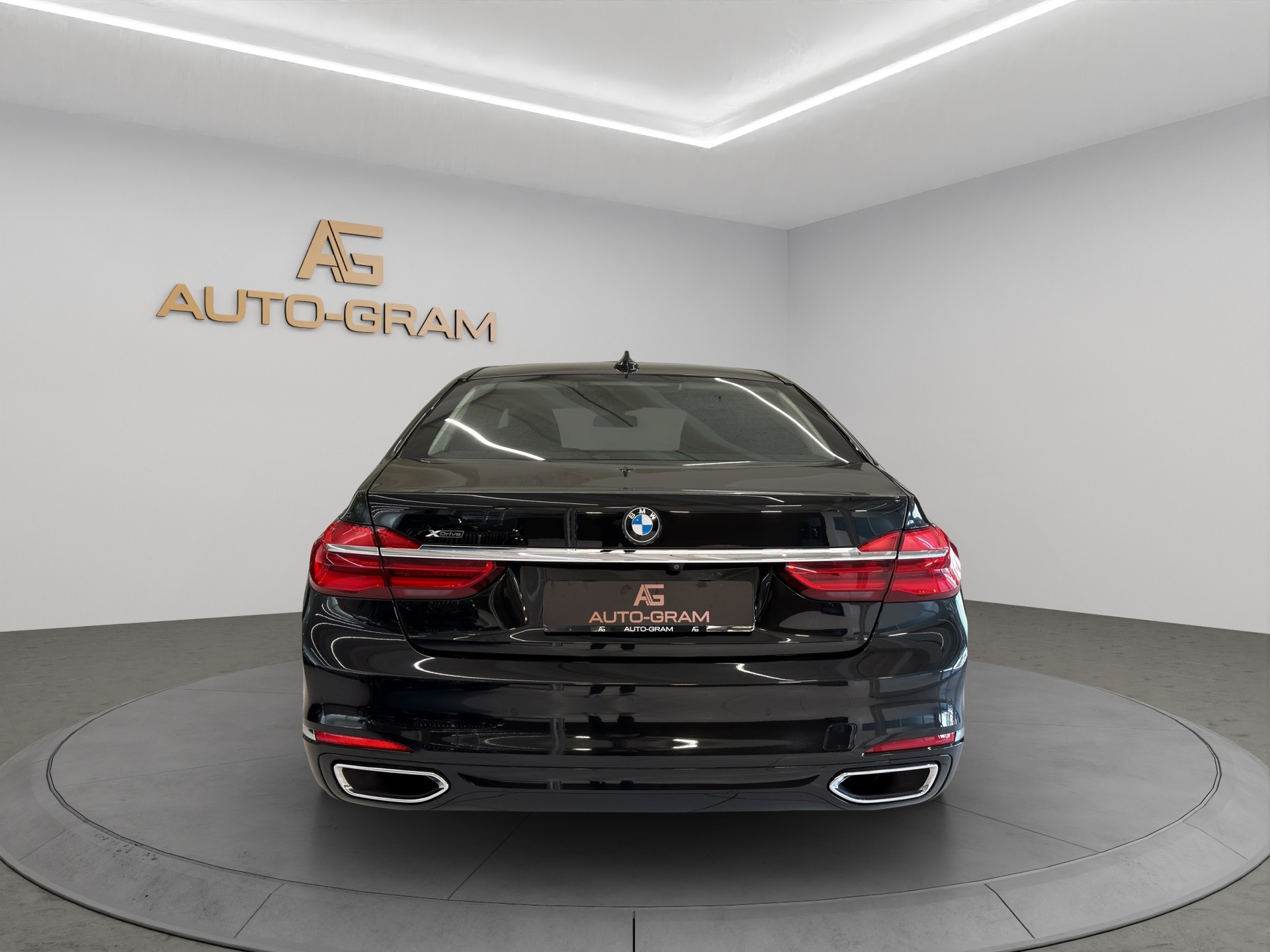 BMW 730d xDrive Steptronic-image-3