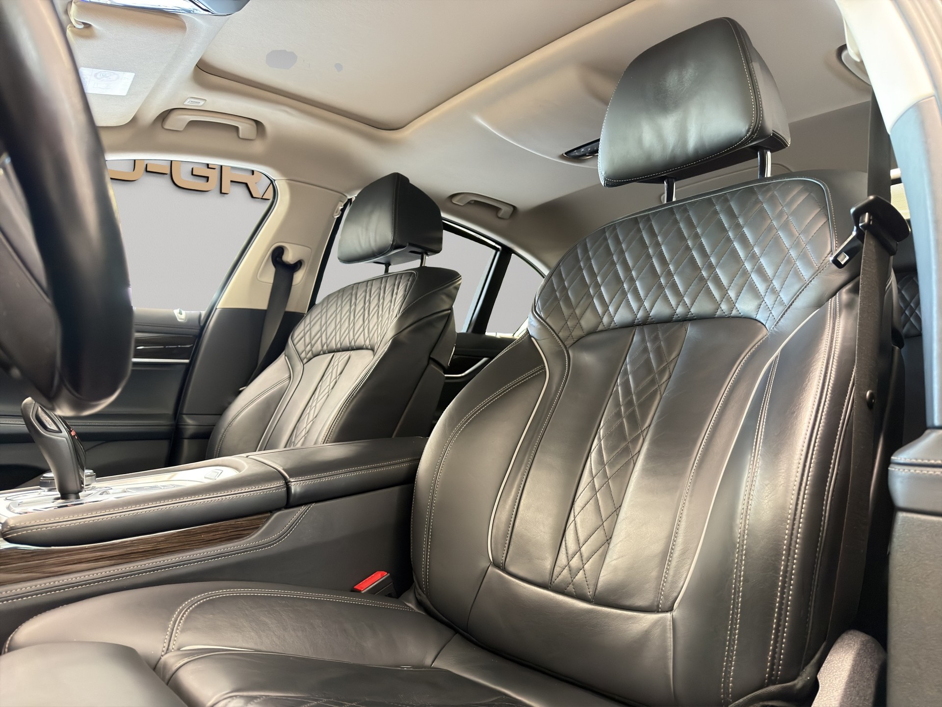 BMW 730d xDrive Steptronic-image-13
