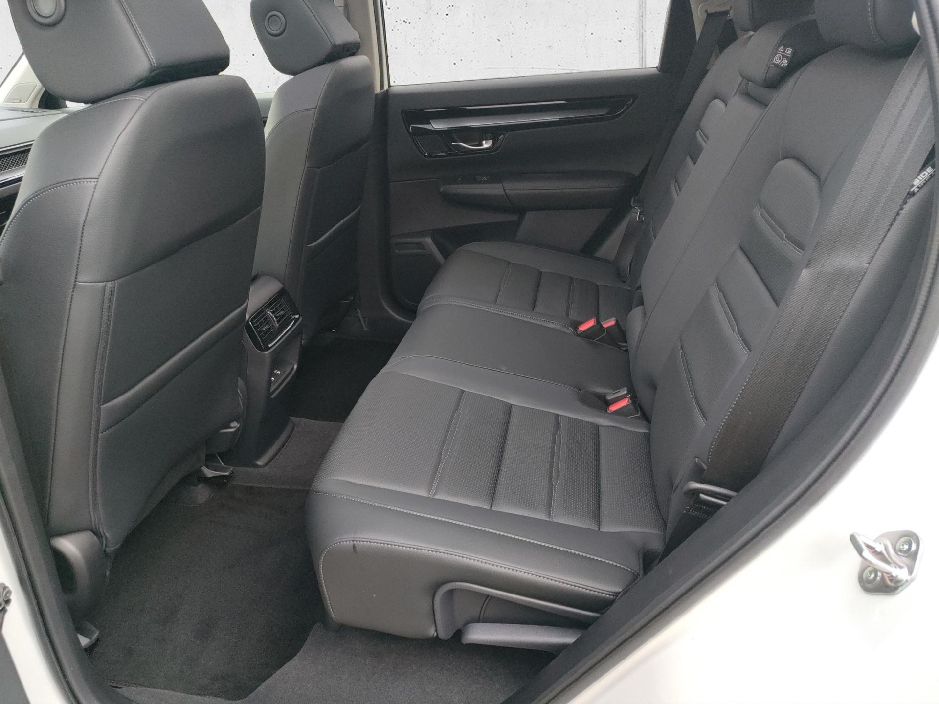 HONDA CR-V 2.0 i-MMD Advance 4WD-image-12