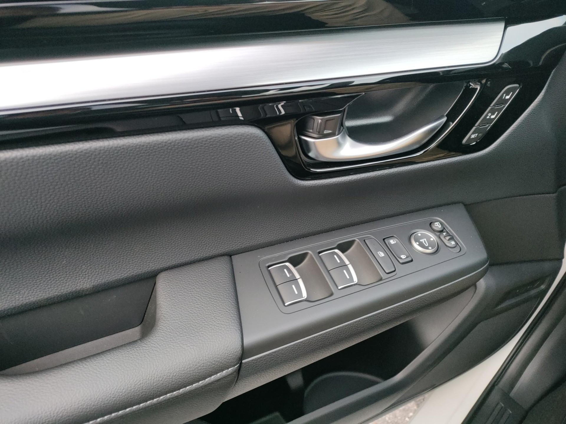 HONDA CR-V 2.0 i-MMD Advance 4WD-image-11
