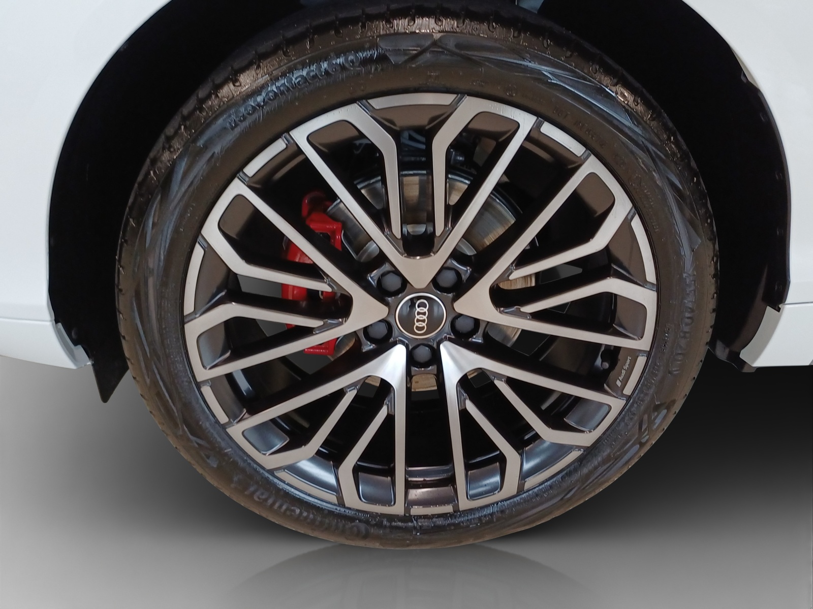 AUDI Q3 SUV 110 kW TFSI S tronic-image-13