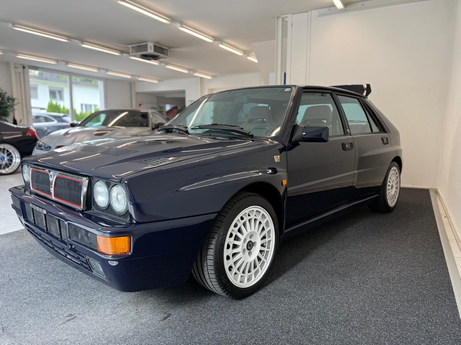 LANCIA Delta 2.0-16V HF Turbo Integrale VETERAN-image-10