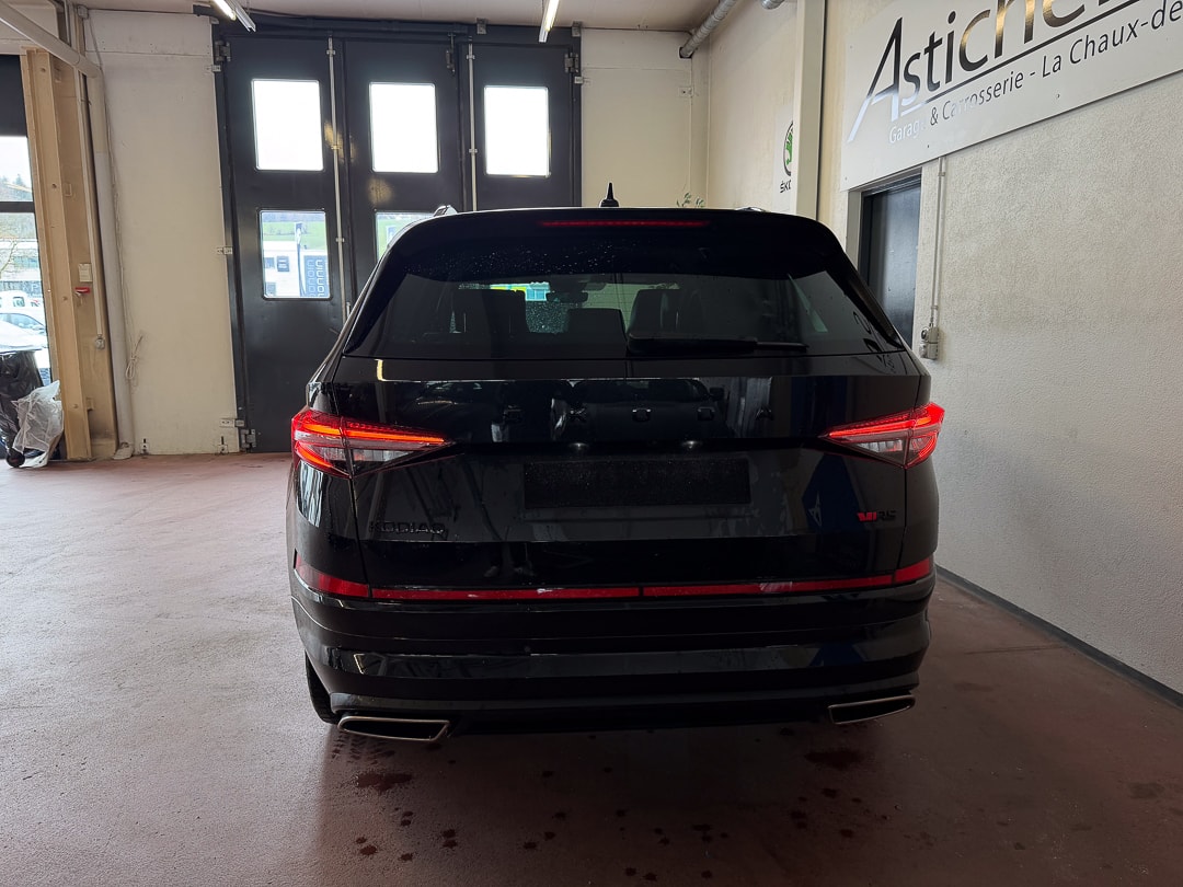 SKODA Kodiaq 2.0 TSI 4x4 RS-image-3