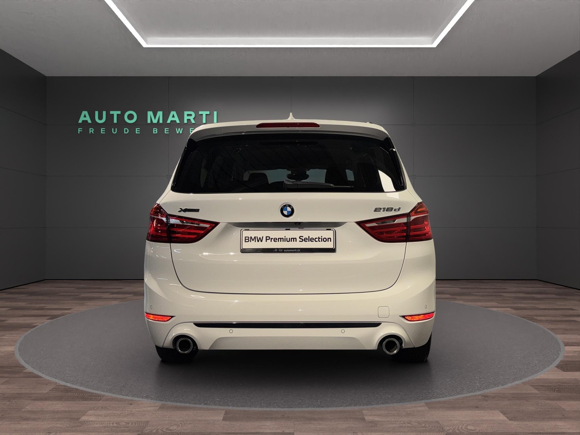 BMW 218d xDrive Gran Tourer-image-2