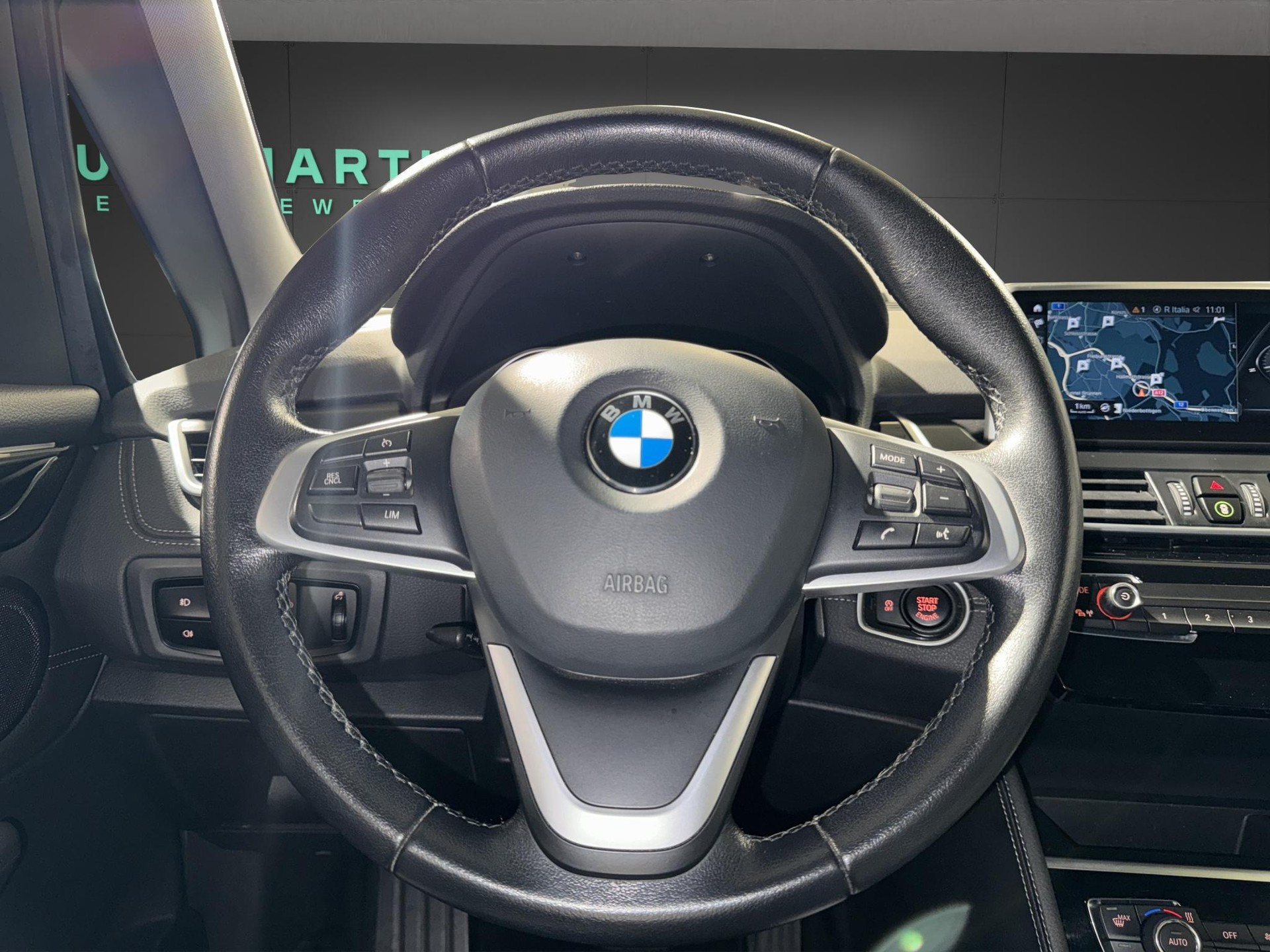BMW 218d xDrive Gran Tourer-image-13