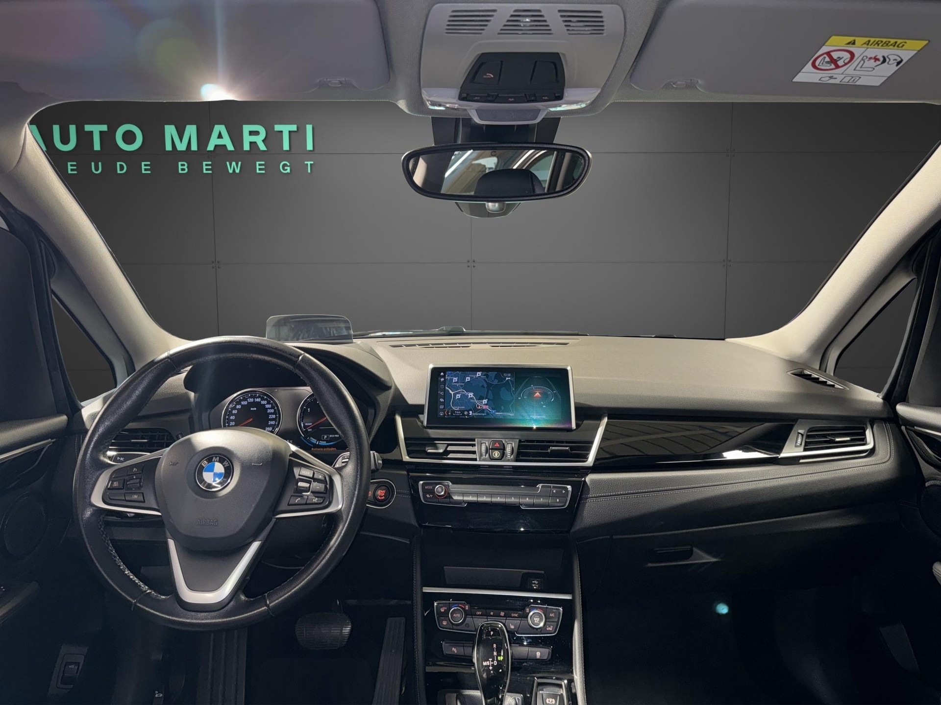 BMW 218d xDrive Gran Tourer-image-19