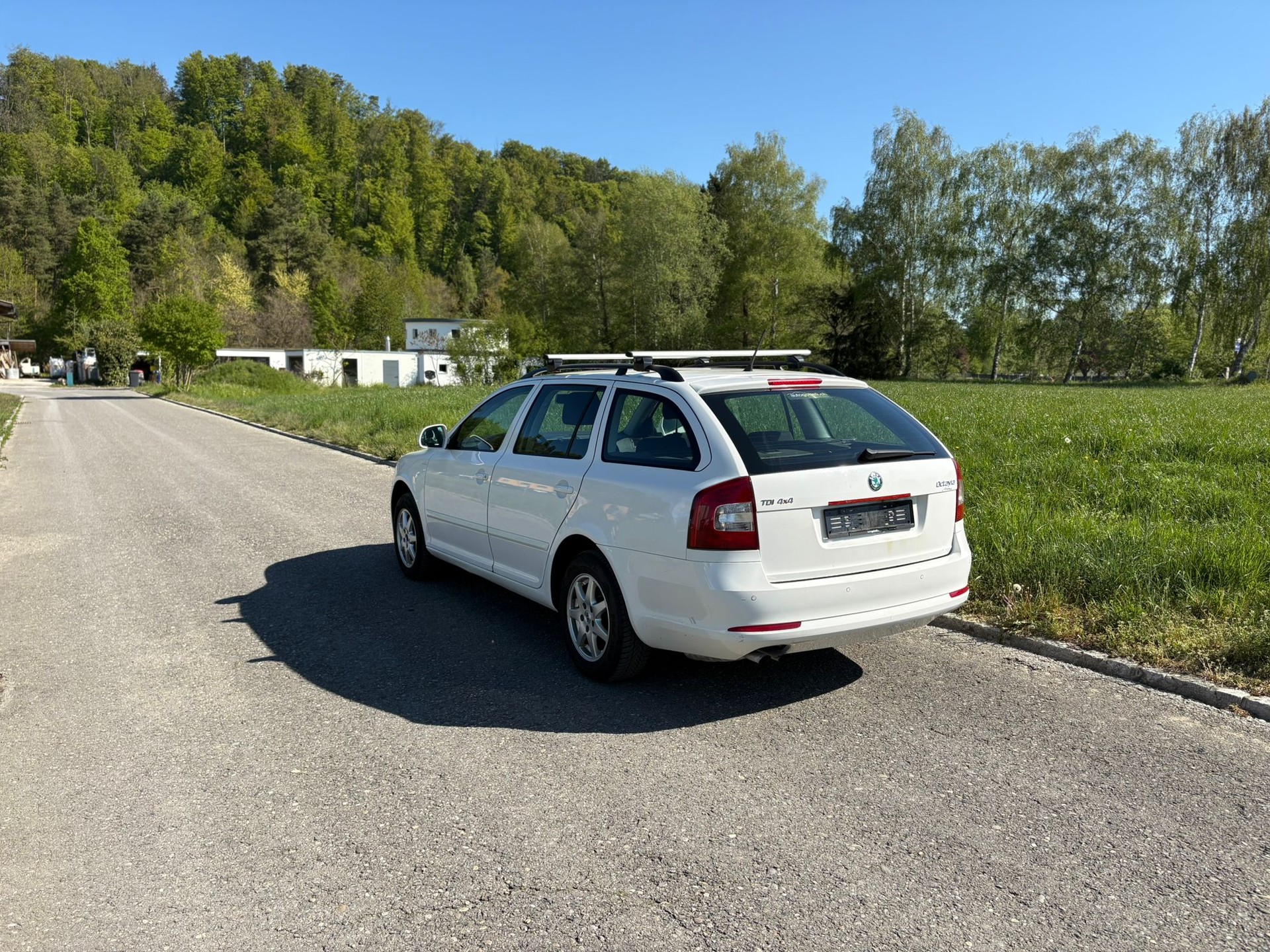 SKODA OCTAVIA-image-6