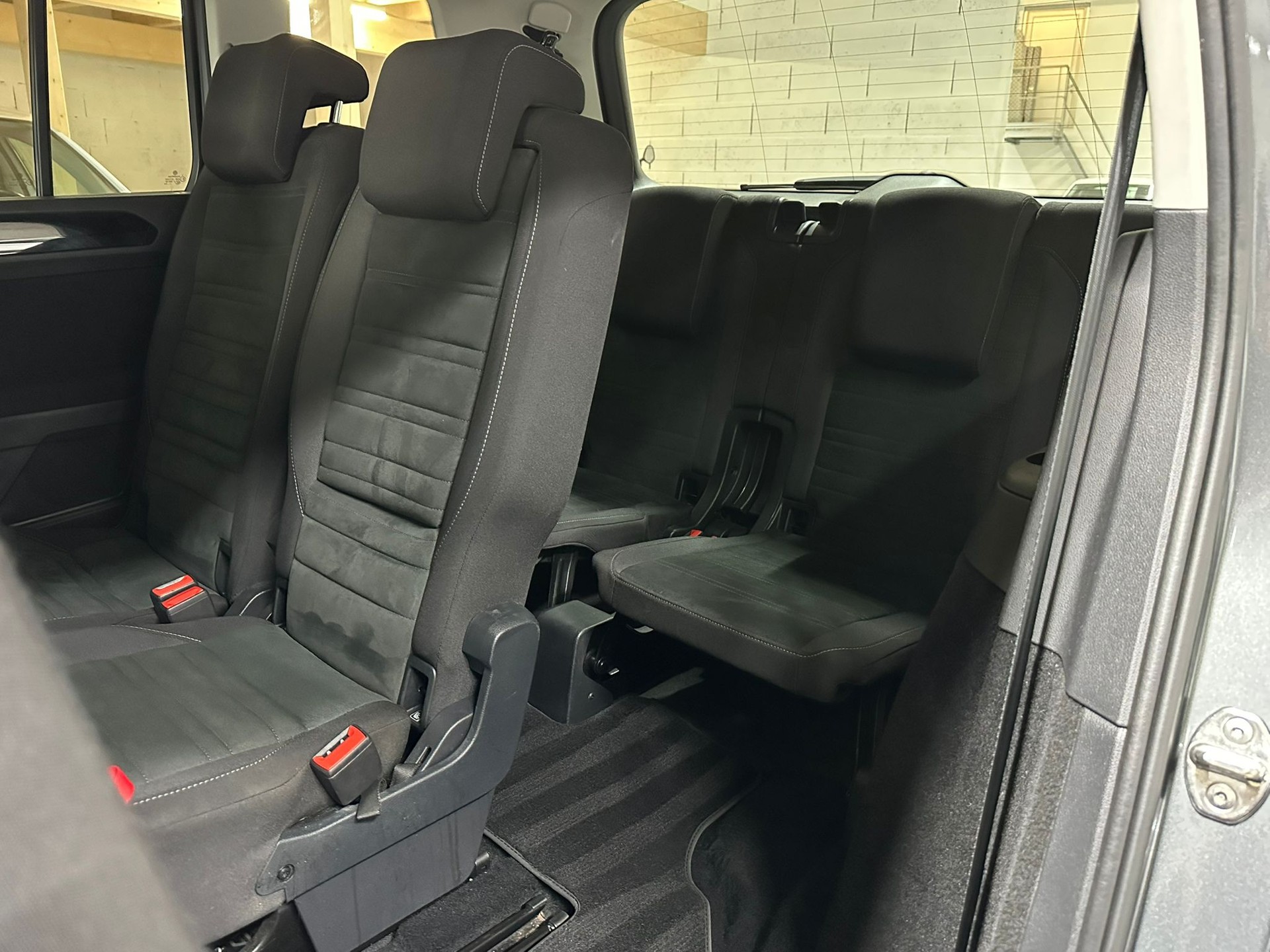 VW Touran 1.4 TSI Highline DSG-image-10