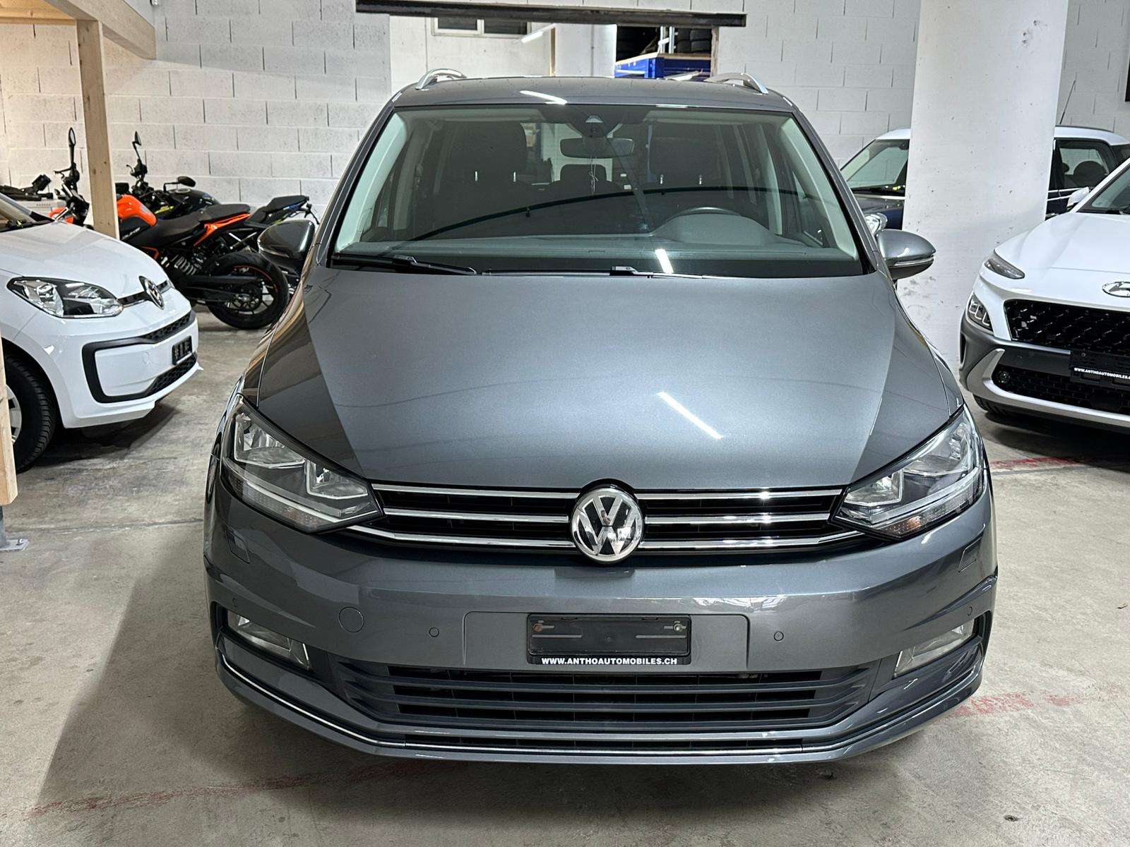VW Touran 1.4 TSI Highline DSG-image-1