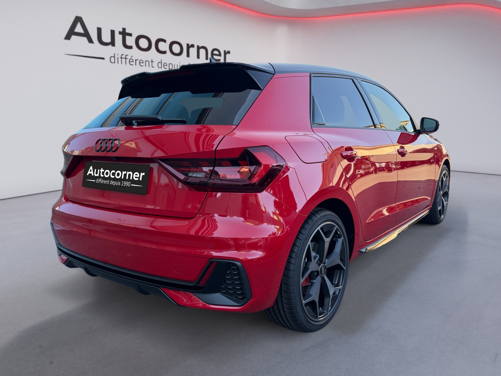 AUDI A1 Sportback 30 TFSI S Line Attraction S-tronic-image-4