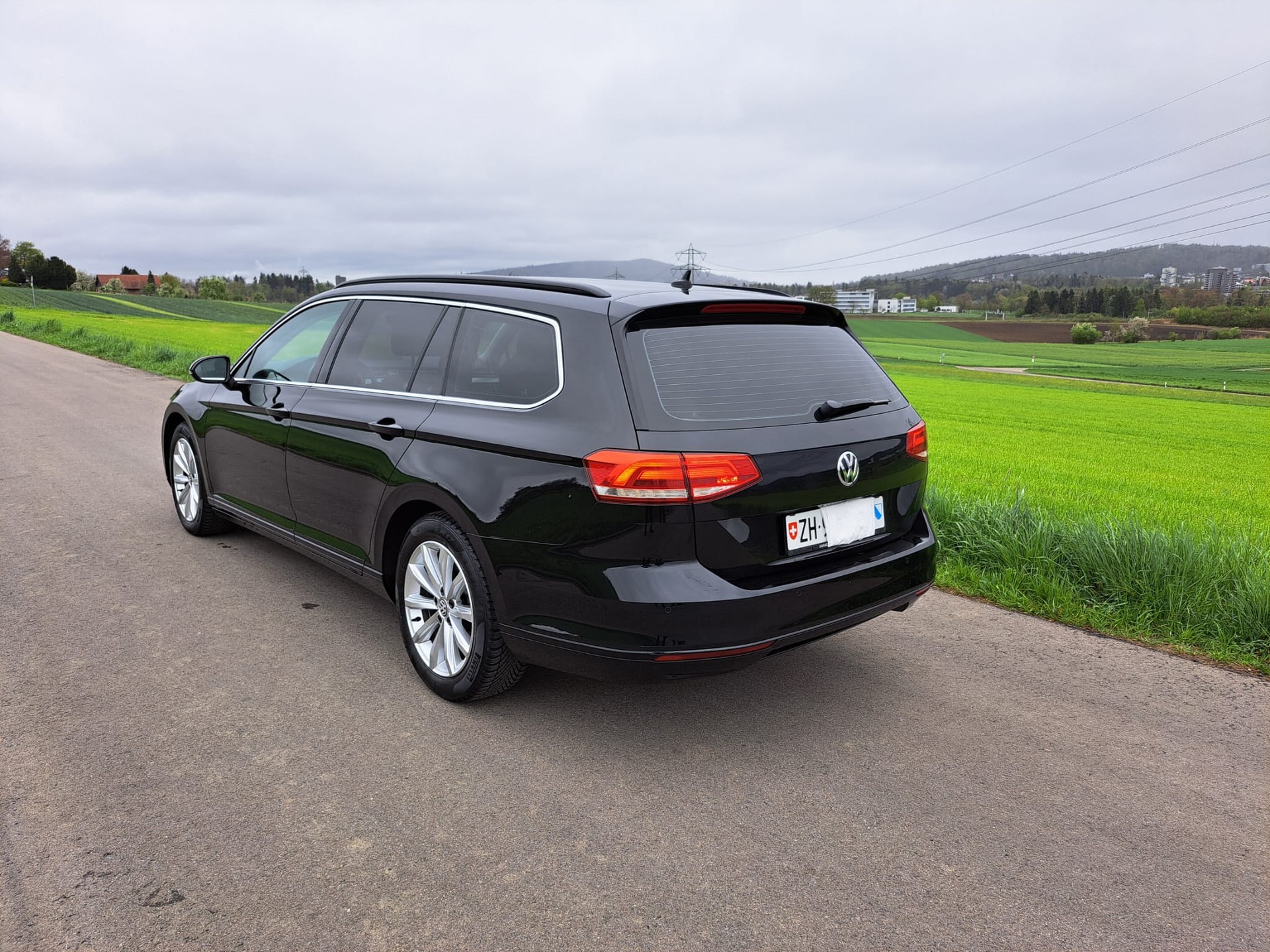 VW Passat Variant 2.0 TDI 150 Comfortline DSG-image-3
