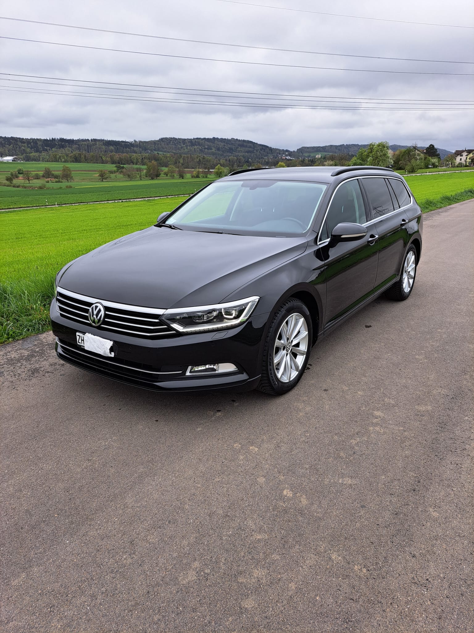 VW Passat Variant 2.0 TDI 150 Comfortline DSG-image-0