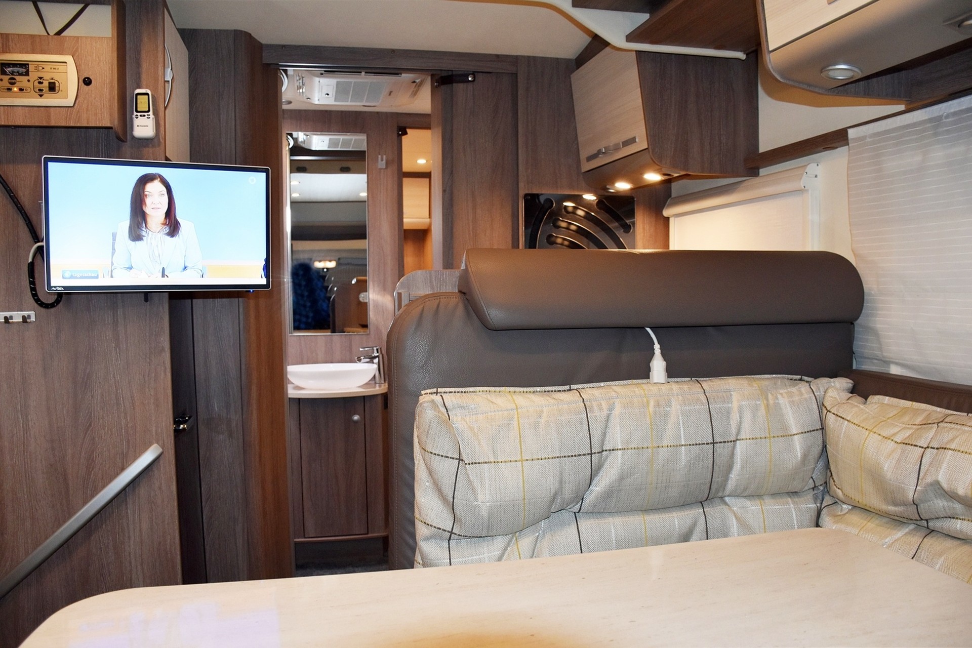 BÜRSTNER IXEO TIME IT 745 2,3 DIESEL FIAT DUCATO MJ 130-image-8