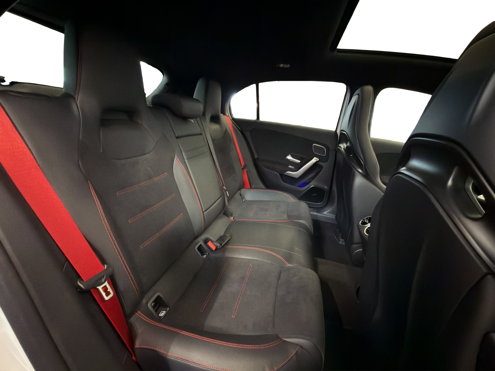 MERCEDES-BENZ A AMG 45 S 4Matic 8G-DCT-image-16