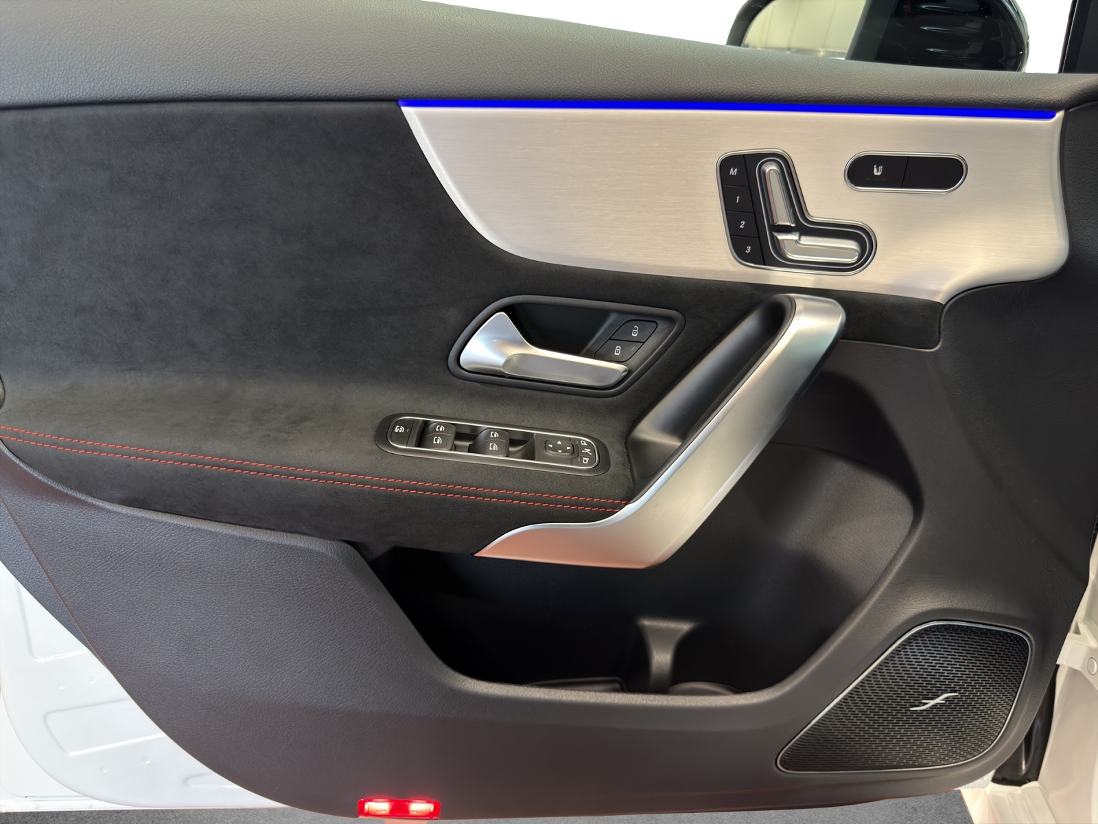 MERCEDES-BENZ A AMG 45 S 4Matic 8G-DCT-image-17