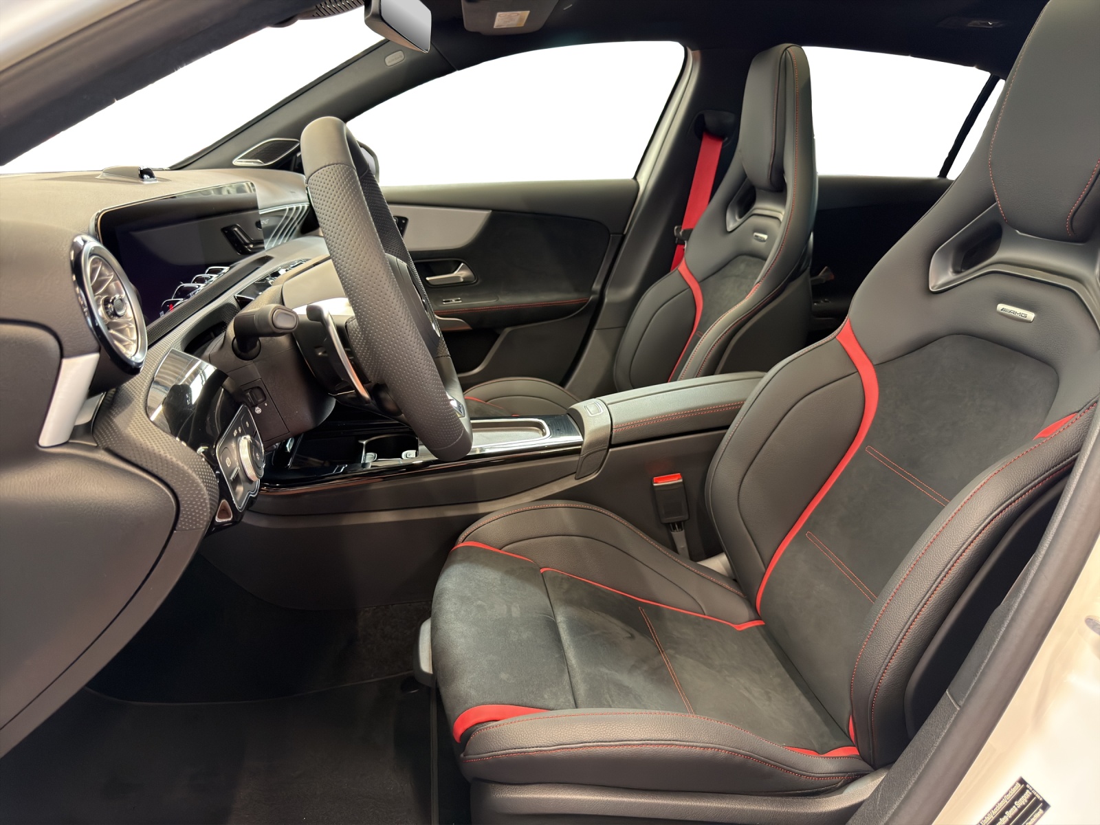 MERCEDES-BENZ A AMG 45 S 4Matic 8G-DCT-image-13