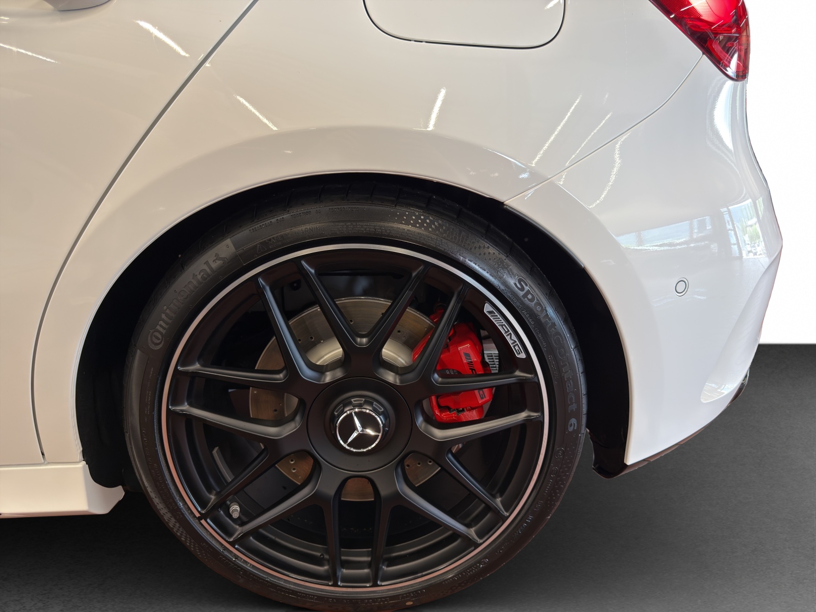 MERCEDES-BENZ A AMG 45 S 4Matic 8G-DCT-image-23