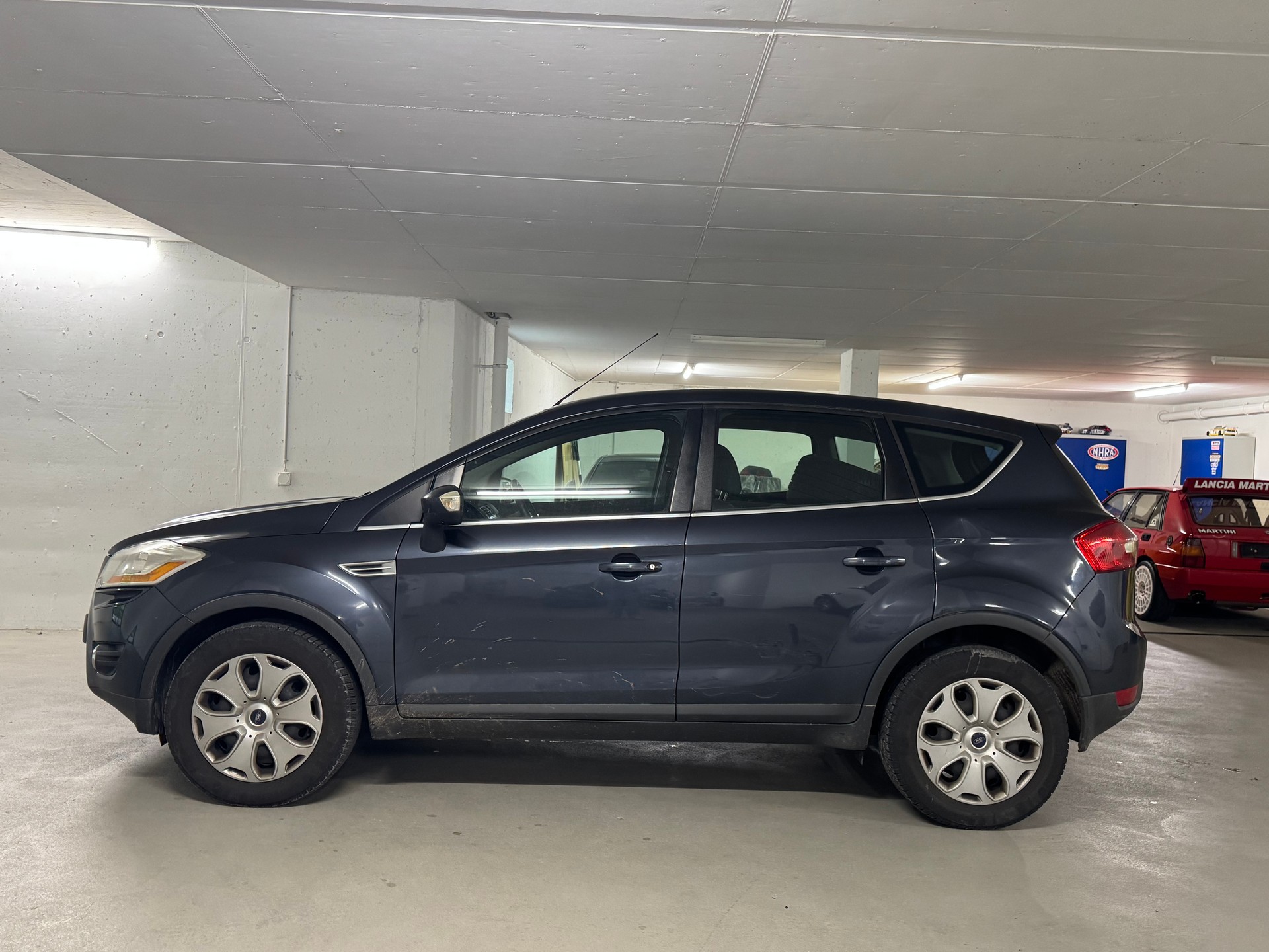 FORD Kuga 2.5 Turbo 4WD Automatic-image-3