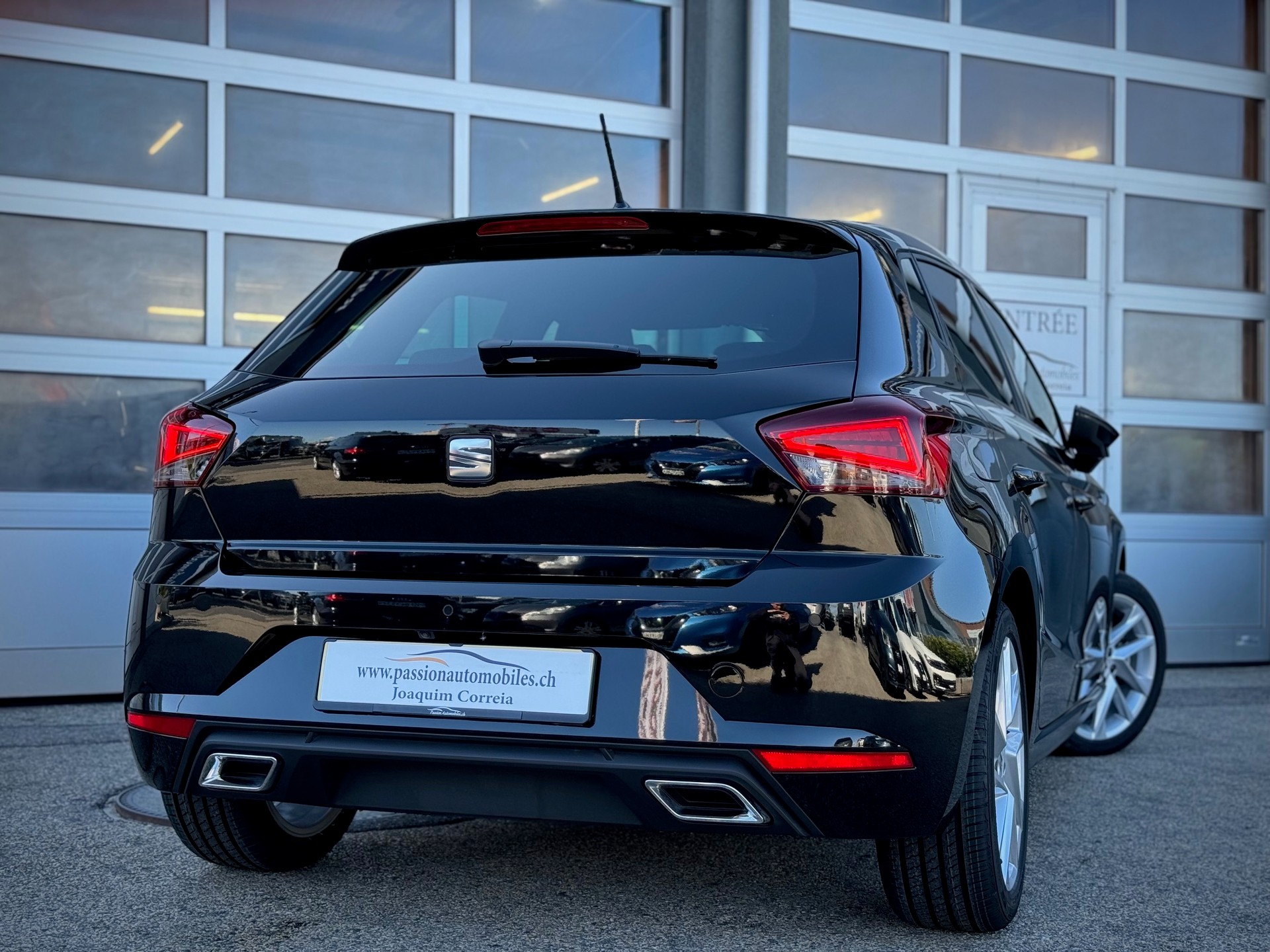 SEAT Ibiza 1.0 EcoTSI 115 FR DSG - Véhicule Suisse (CH)-image-1