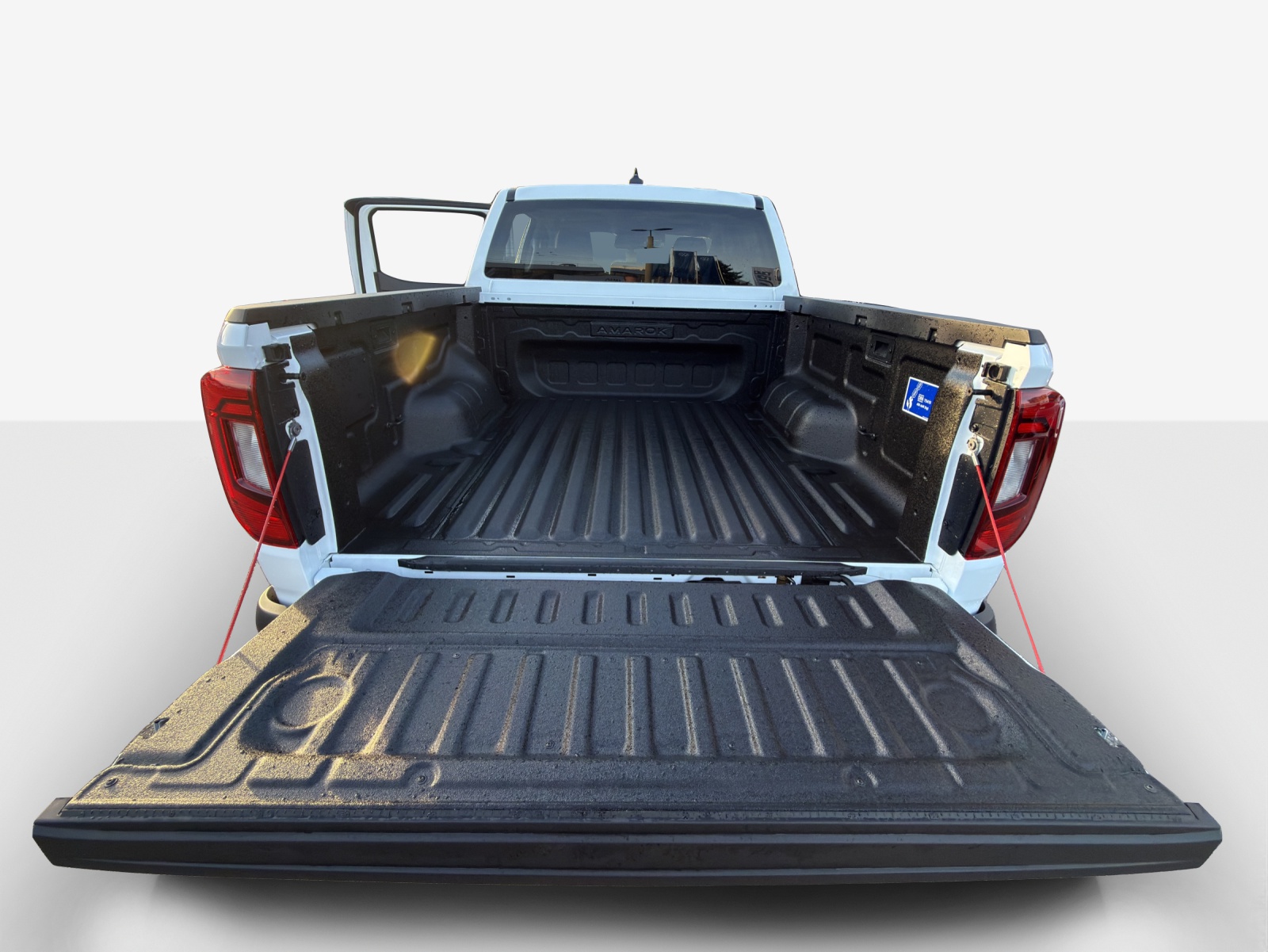 VW Amarok 2.0TDI Life-image-12