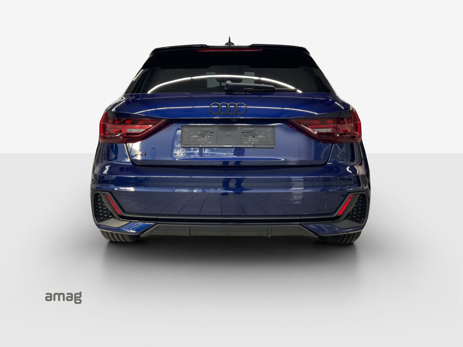 AUDI A1 Sportback 30 TFSI S Line Attraction S-tronic-image-3