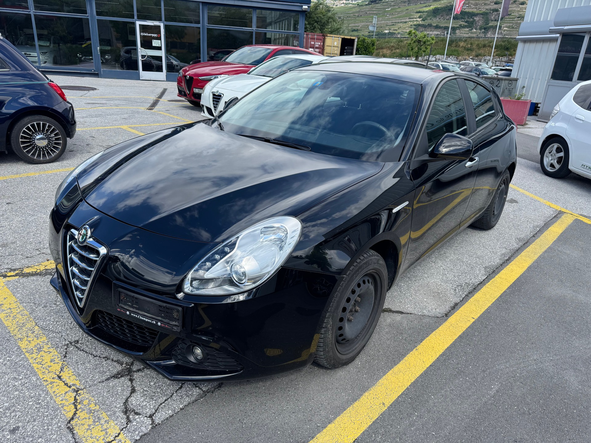 ALFA ROMEO Giulietta 1.4 T Distinctive-image-0