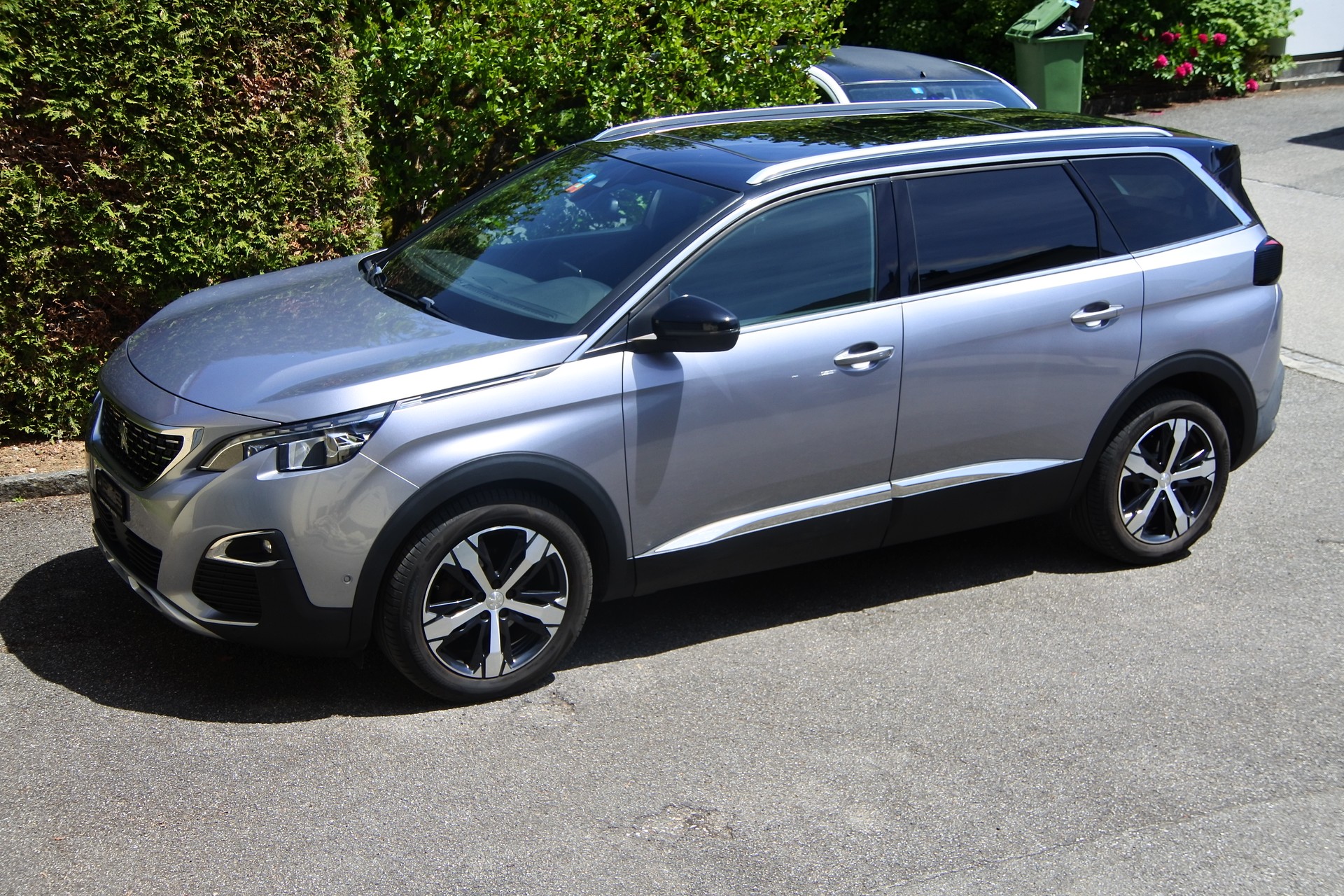 PEUGEOT 1.6 BlueHDi GT Line-image-0