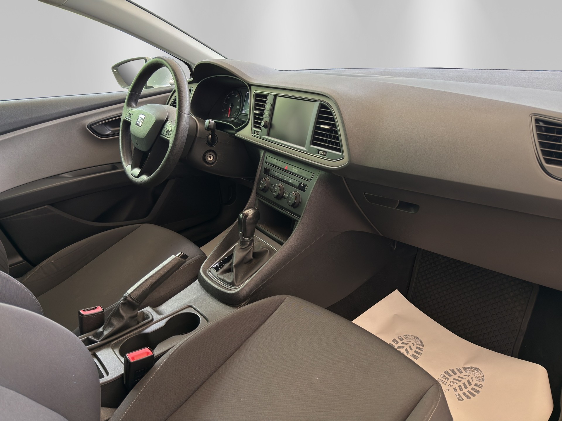SEAT Leon ST 1.4 TGI Reference DSG-image-11
