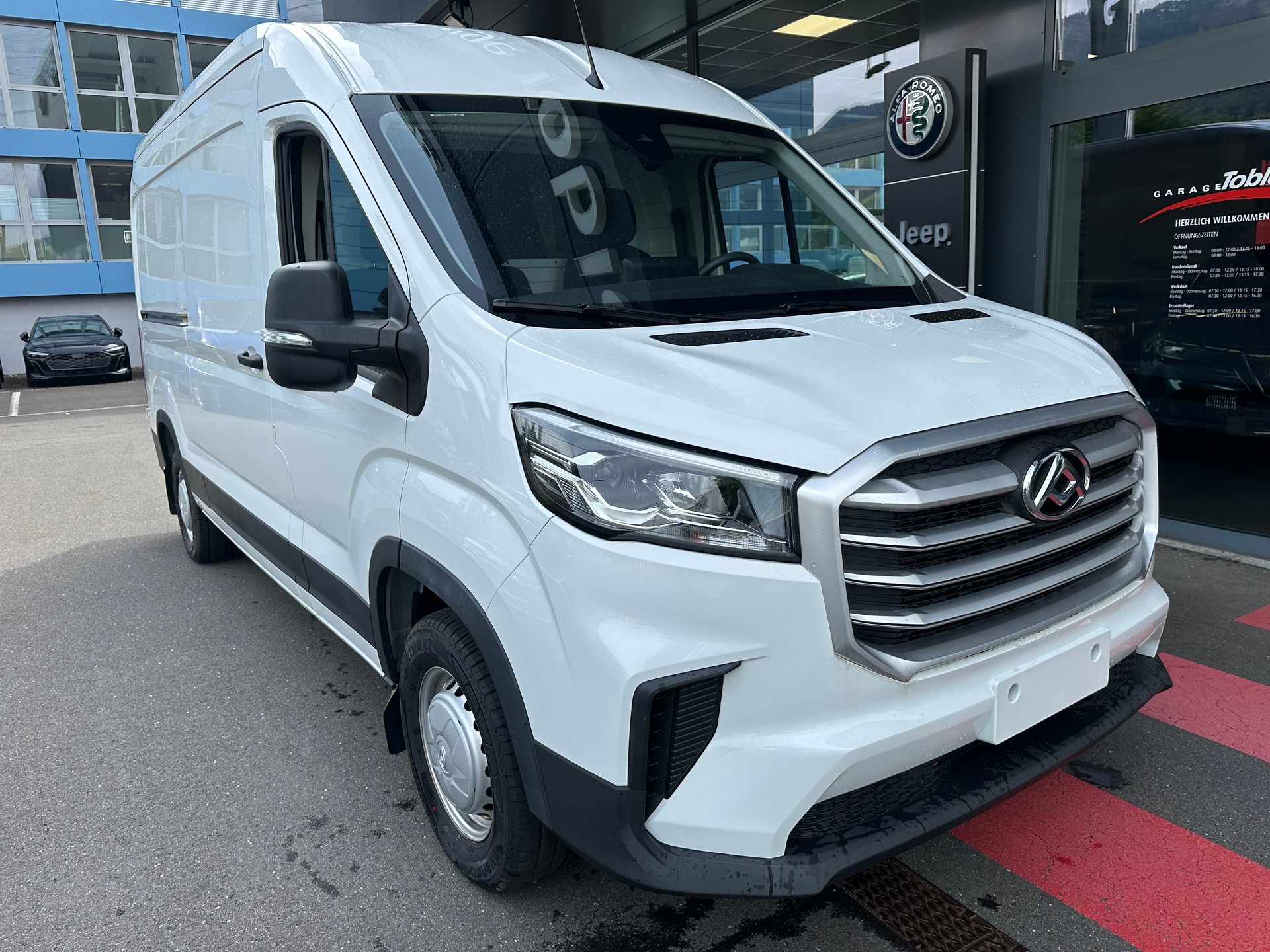 MAXUS Deliver 9 2.0D L3H2 FWD Base-image-6