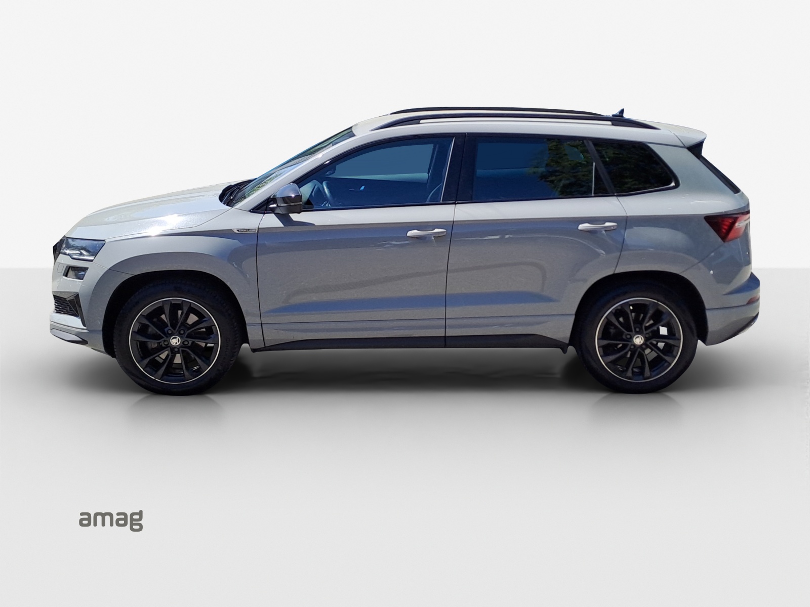 SKODA Karoq 2.0 TSI SportLine 4x4 DSG-image-1