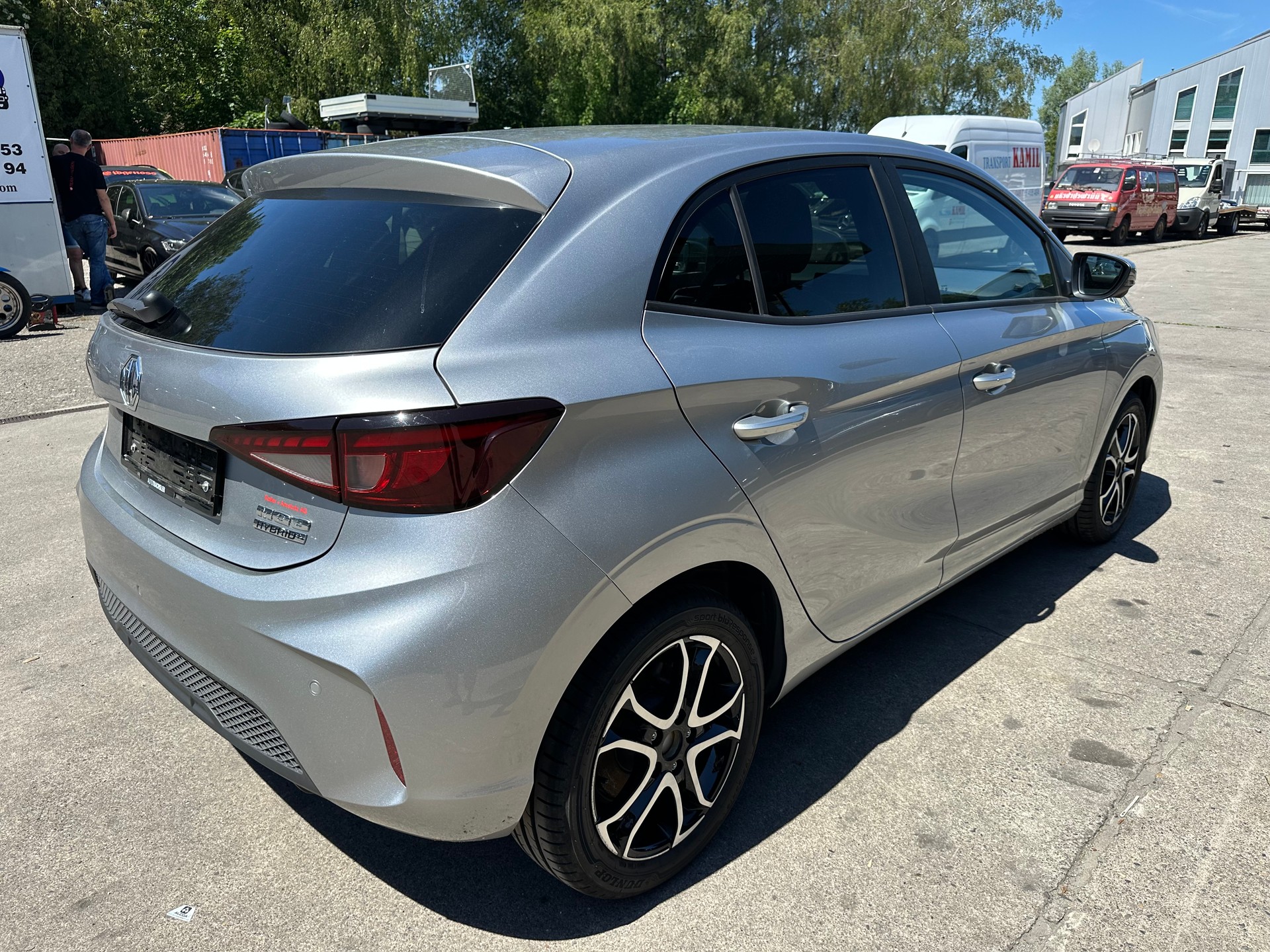 MG 3 1.5 Hybrid Luxury Aut.-image-8