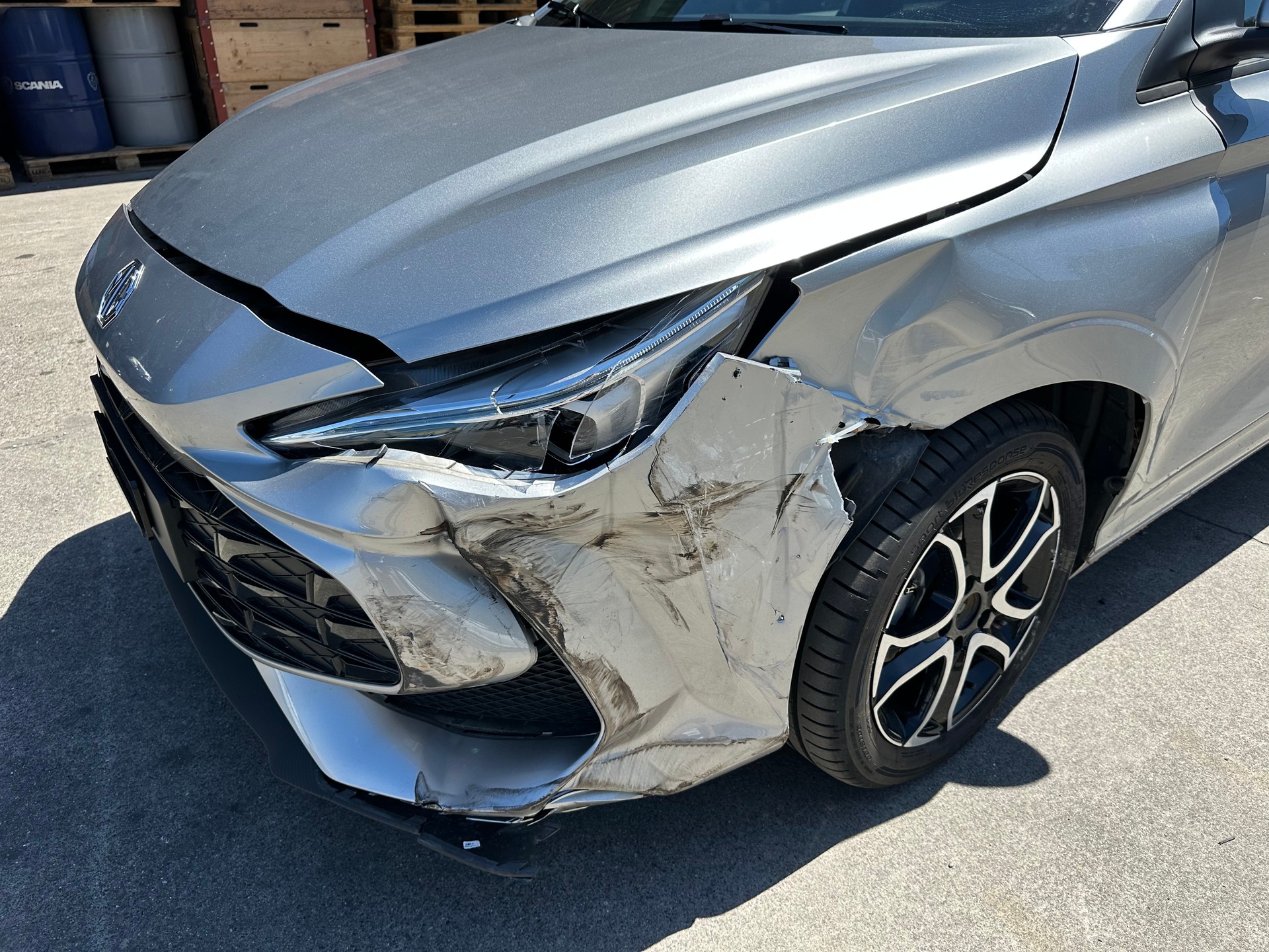 MG 3 1.5 Hybrid Luxury Aut.-image-3