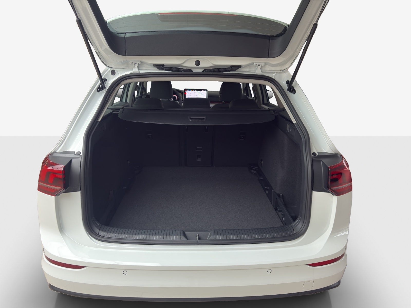 VW Golf Variant 1.5 eTSI mHEV Life-image-12