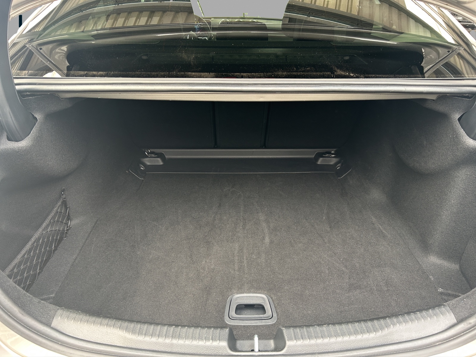 MERCEDES-BENZ C 200 4 Matic-image-14