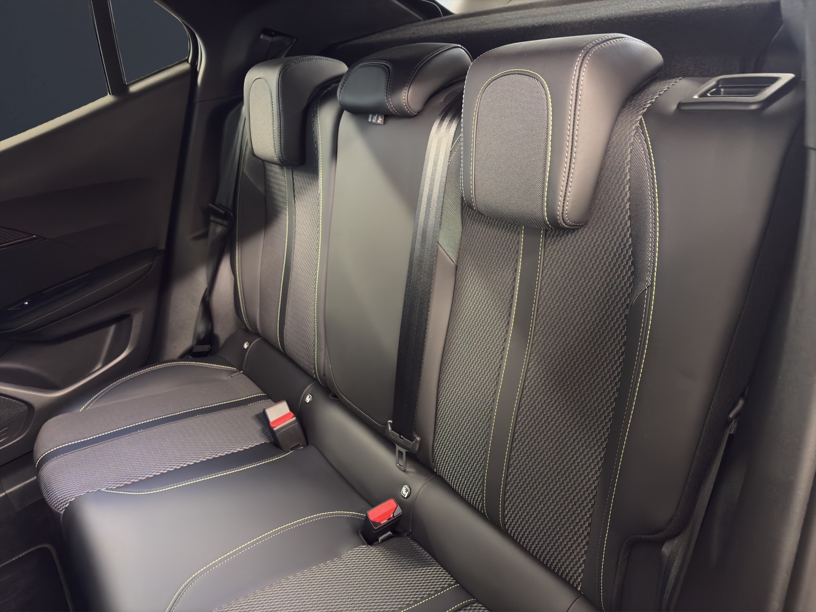 Image PEUGEOT 2008 2008 1.2 PureTech GT