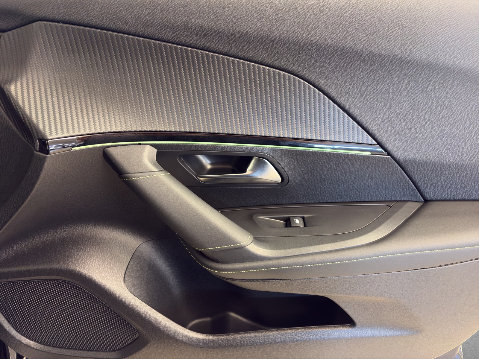 Image PEUGEOT 2008 2008 1.2 PureTech GT