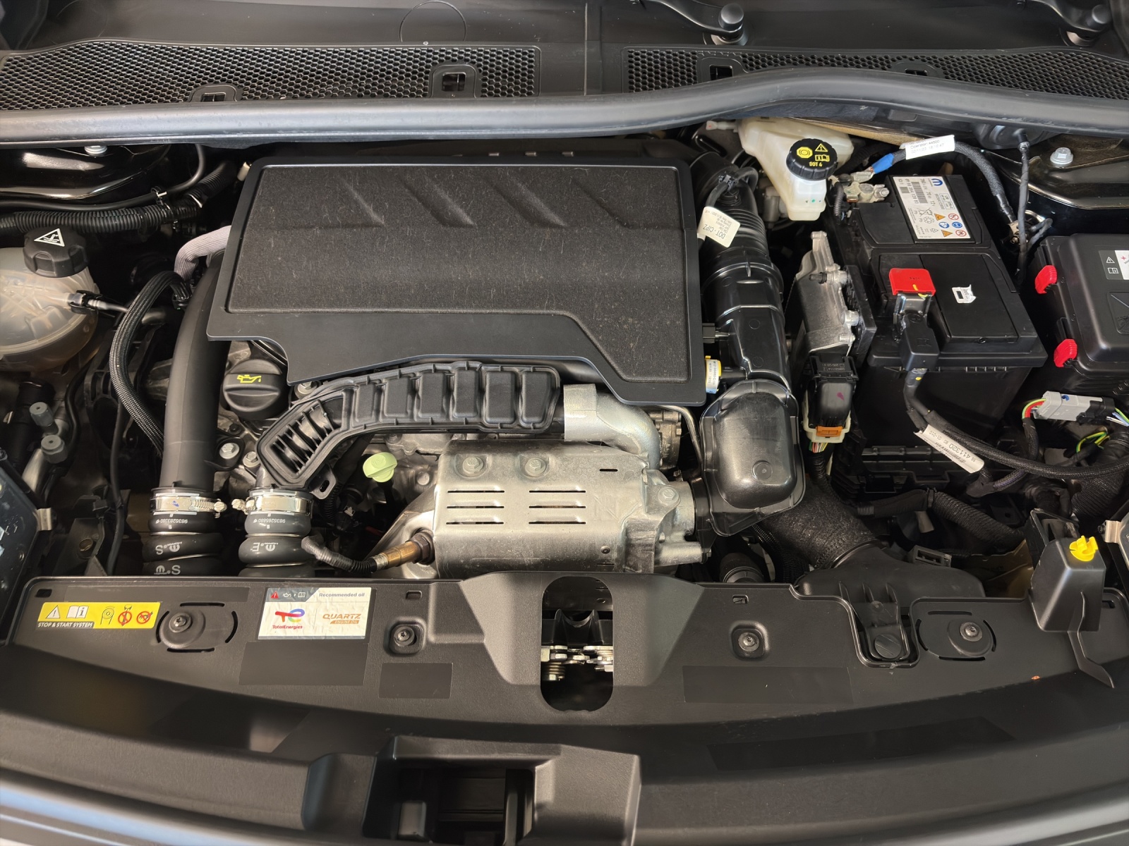 Image PEUGEOT 2008 2008 1.2 PureTech GT