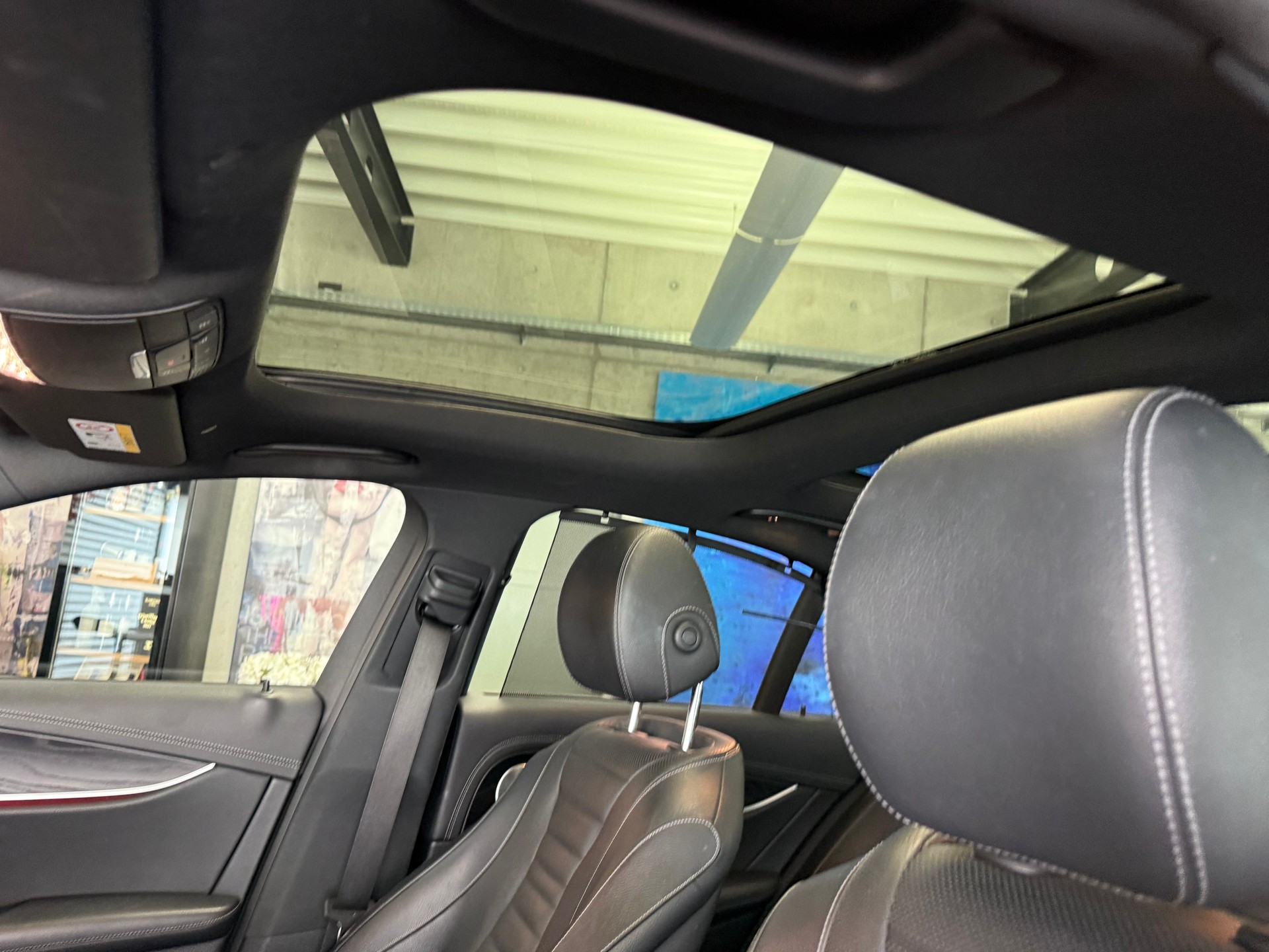 MERCEDES-BENZ E 400 d AMG Line 4matic-image-13