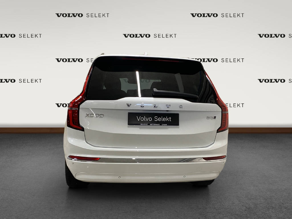 VOLVO XC90 2.0 B5 MH Plus Bright AWD-showroom-element-3