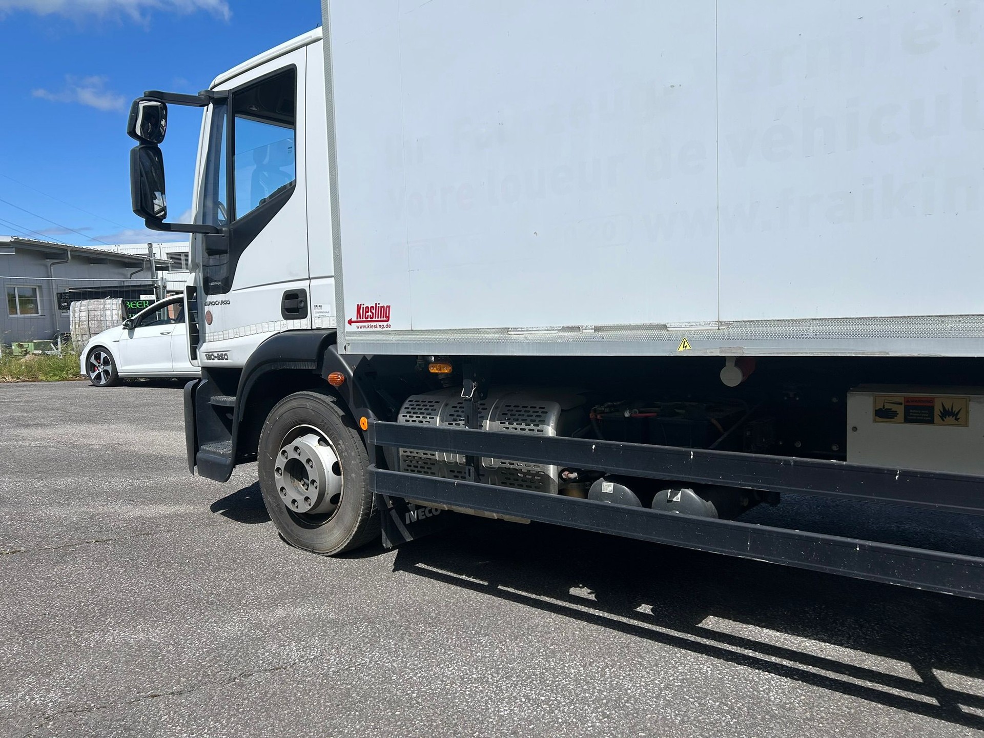 IVECO 120E25 Eurocargo-image-7