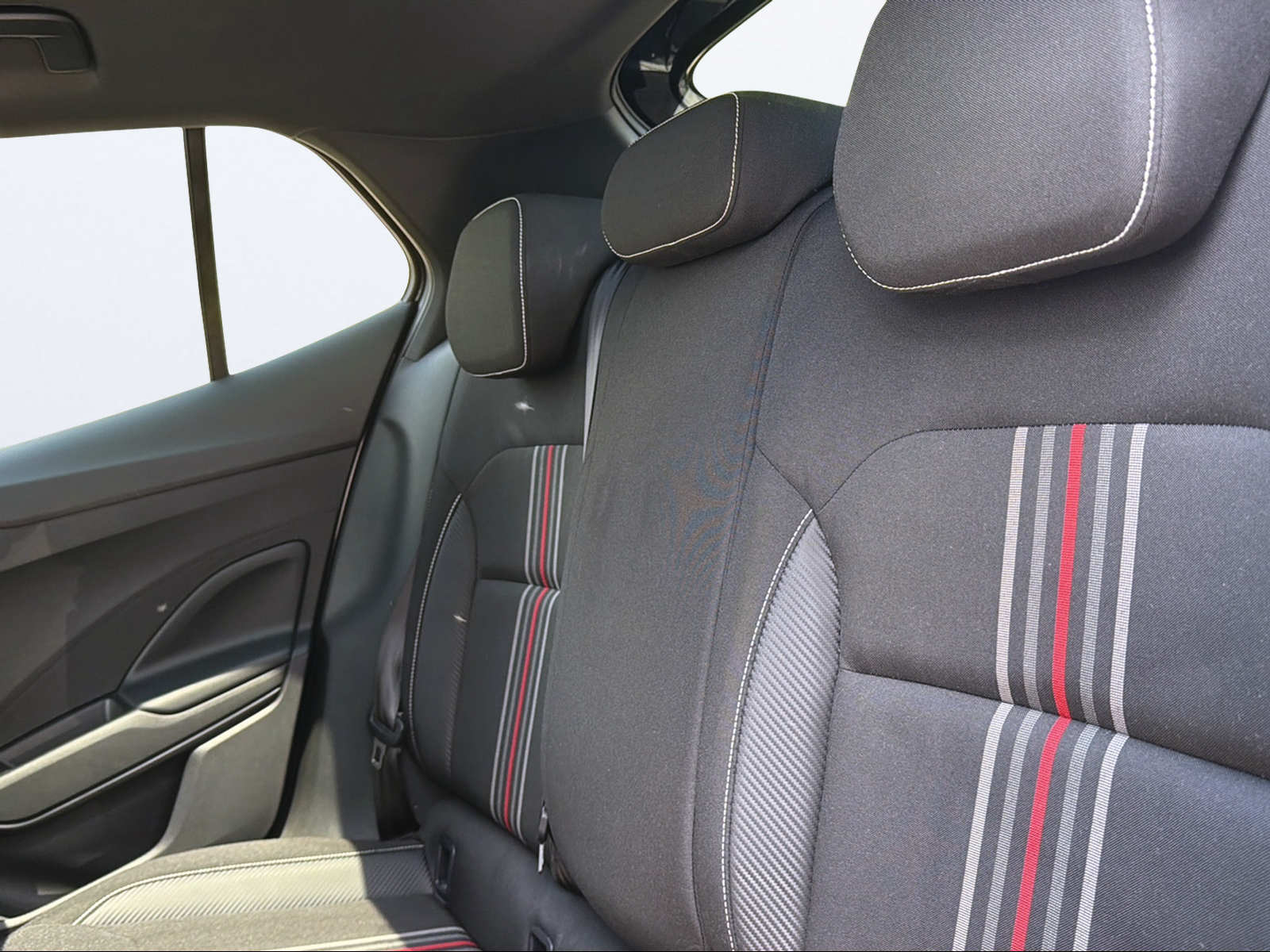 SKODA Fabia 1.0 TSI Monte Carlo DSG-image-13