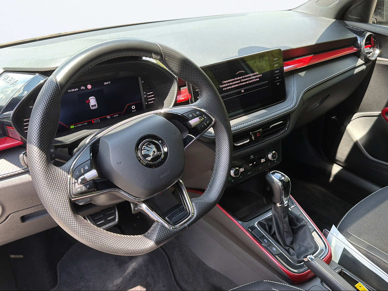 SKODA Fabia 1.0 TSI Monte Carlo DSG-image-10