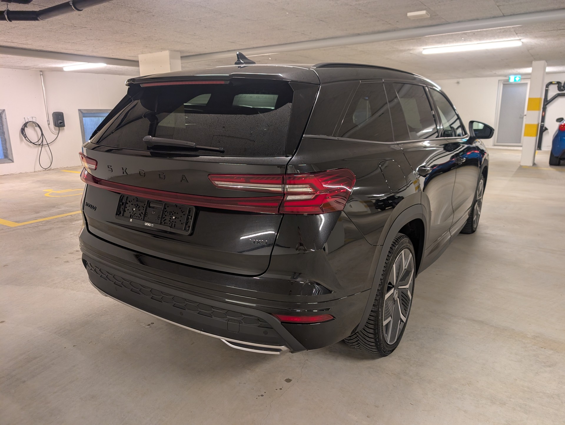 SKODA Kodiaq 2.0 TSI Sportline 4x4-image-4