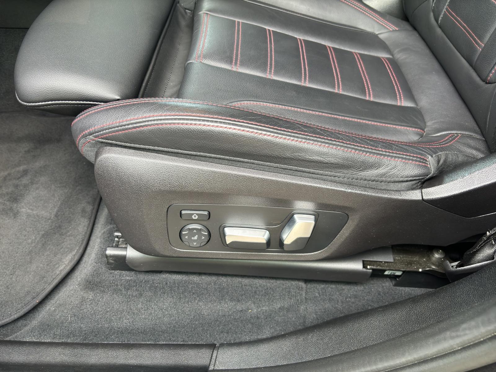 BMW X4 20d xDrive-image-19