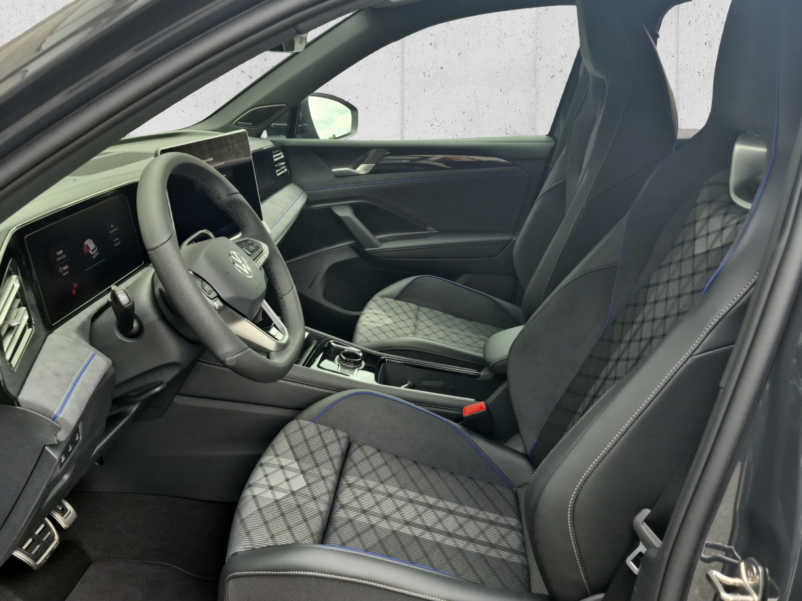 VW Tiguan 1.5 TSI evo2 eHybrid R-Line DSG-image-8