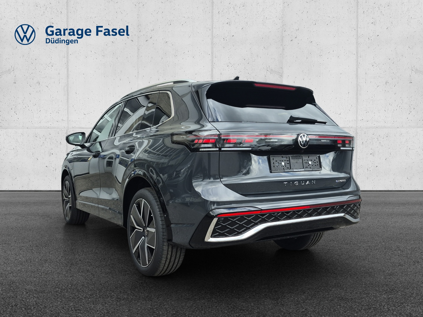 VW Tiguan 1.5 TSI evo2 eHybrid R-Line DSG-image-2