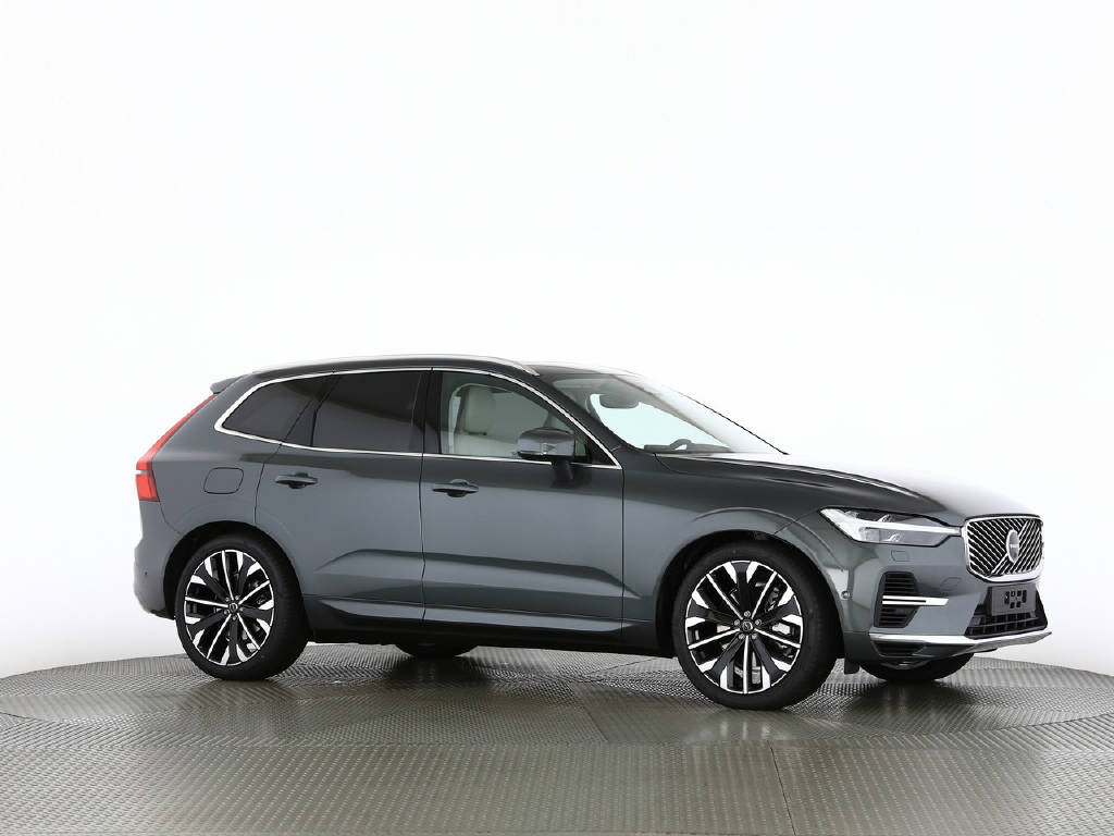 VOLVO XC60 2.0 T8 TE Ultra Bright eAWD-image-18