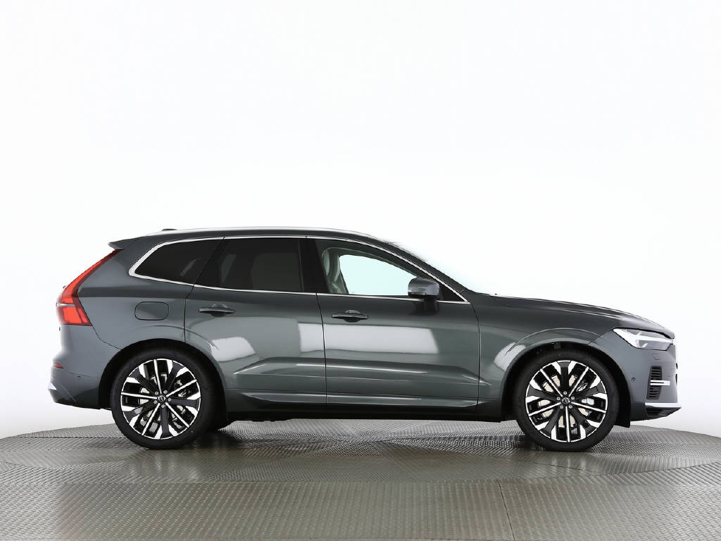 VOLVO XC60 2.0 T8 TE Ultra Bright eAWD-image-5