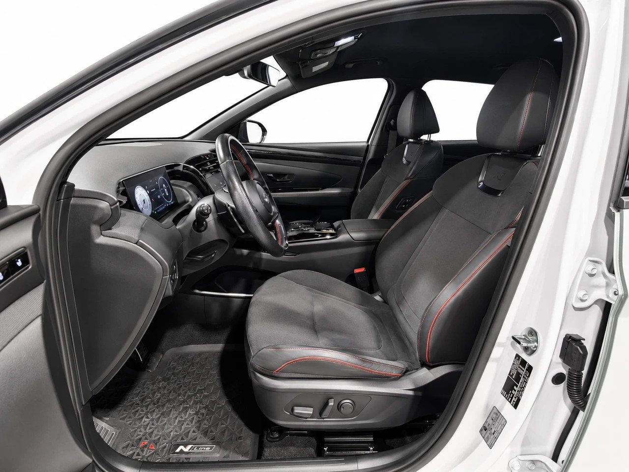 HYUNDAI Tucson 1.6 T-GDi HEV N-Line LUX.pack 4WD-image-7